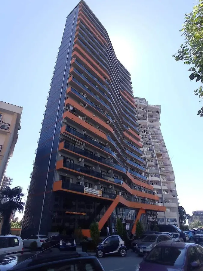 Apartament Ketino 巴统 0*,